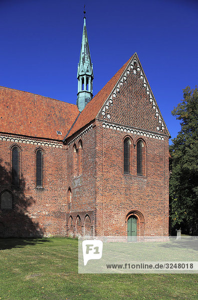 Klosterkirche des Klosters Sonnenkamp  Neukloster  Deutschland