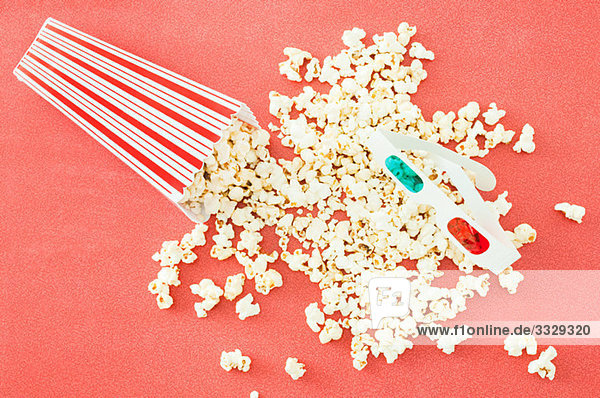 Popcorn und 3D-Brille