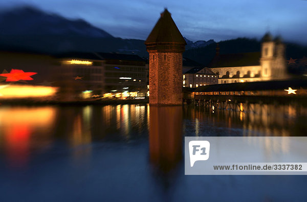 Kapellbrücke und Jesuitenkirche St. Franz Xaver in Luzern