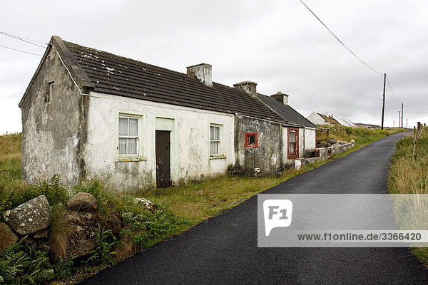 Wohnhäuser an einer Straße  Arranmore Island  Irland