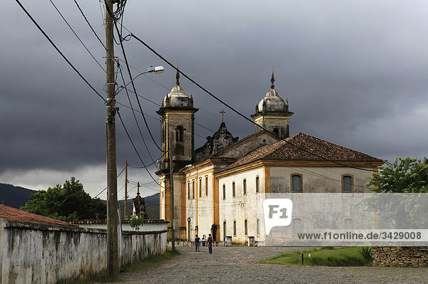 Blick auf eine Kirche in Ouro Preto  Minas Gerais  Brasilien