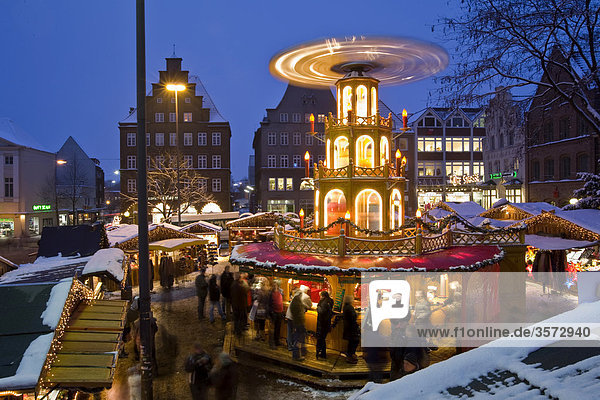Christmas market  Flensburg  Schleswig-Holstein  Germany  Europe