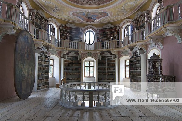 Alte Bibliothek  Kloster Sankt Mang  Füssen  Bayern  Deutschland  Europa