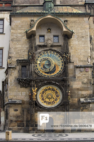 Astronomische Uhr am Altstädter Rathaus  Prag  Tschechien