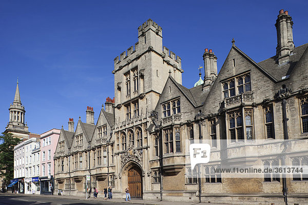 England  Oxfordshire  Oxford  High Street und University Kirche der Hl.Maria Jungfrau