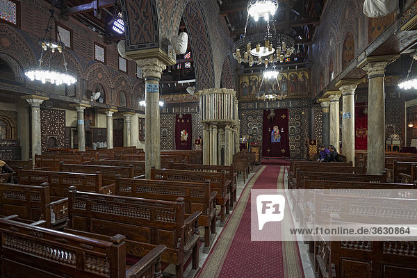 Innenaufnahme der Hängenden Kirche  Kairo  Ägypten