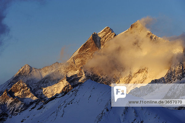 Täschhorn und Dom  Zermatt  Wallis  Schweiz  Europa