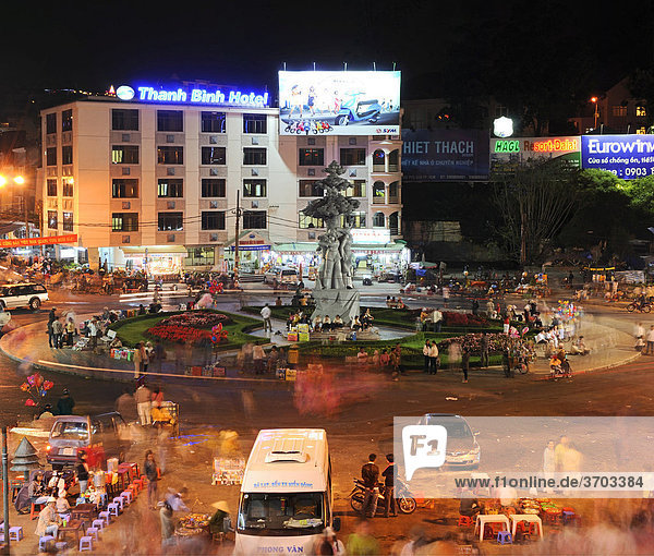 Roundabout at the market place  main square at night  Dalat  Central Highlands  Vietnam  Asia