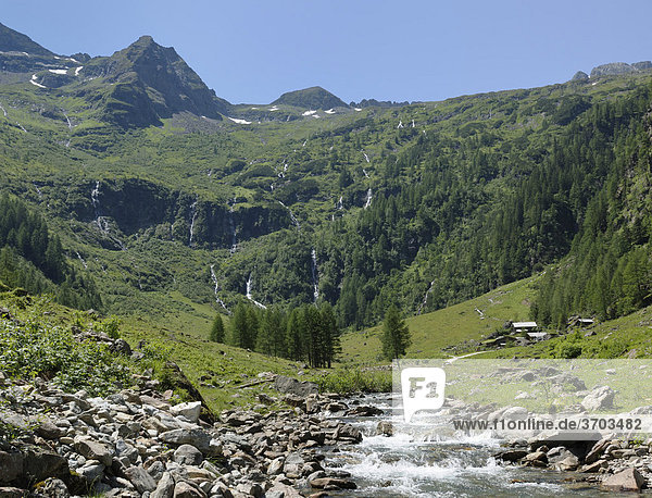 Talschluss bei der Putzentalalm Naturpark Sölktäler Schladminger Tauern Steiermark Österreich Europa
