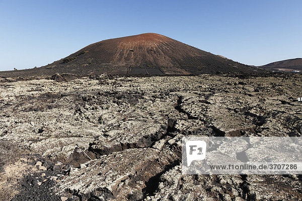 Vulkan MontaÒa Negra  Lavafeld  Lanzarote  Kanaren  Kanarische Inseln  Spanien  Europa