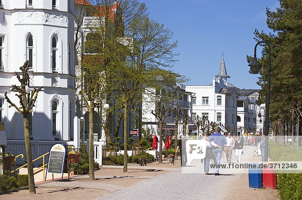 Insel Rügen Mecklenburg-Vorpommern Deutschland Binz Uferstrasse