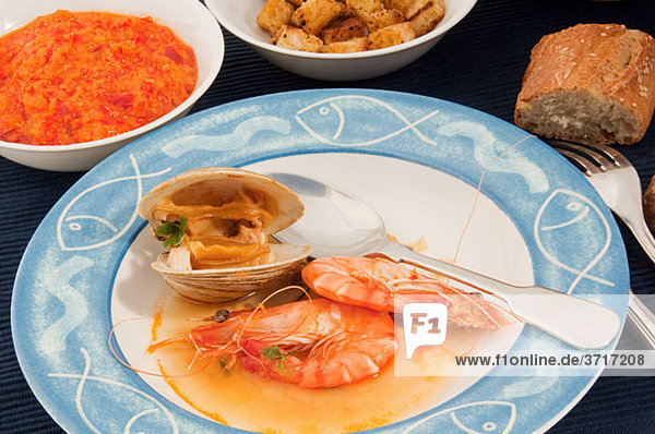 Bouillabaisse Meeresfrüchte-Eintopf