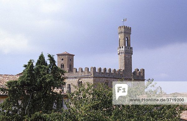 Palazzo dei Priori in Volterra Italien