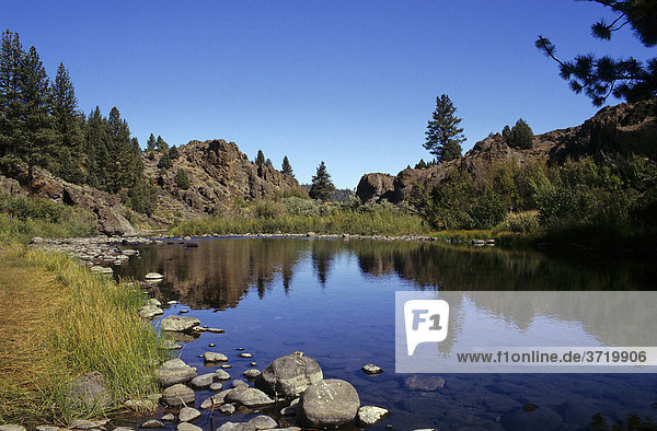 See in der Sierra Nevada Kalifornien USA