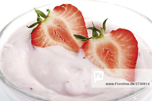 Erdbeeren in Joghurt