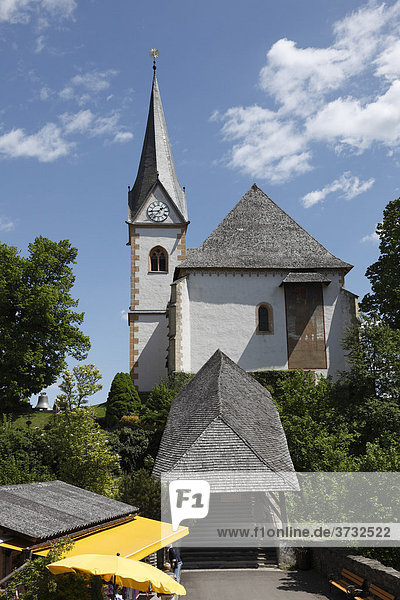 Pfarrkirche in Maria Wörth am Wörthersee  Kärnten  Österreich  Europa