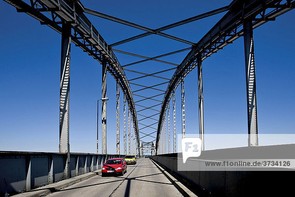 Über die Storestrombrücke zwischen Seeland und Falster in Dänemark  Skandinavien  Europa