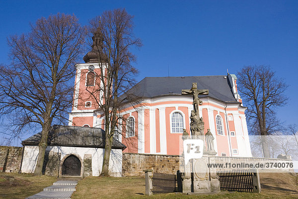 Kirche St. Maria Magdalena  Bozanov  Bezirk Nachod  Ostböhmen  Tschechien  Europa