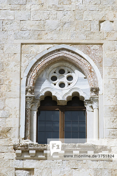 Fenster  Castel del Monte  Apulien  Italien  Süditalien