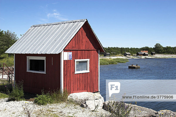 Fischerhütten am Strand von Bläse  Gotland  Schweden