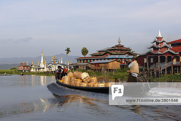 Myanmar  Burma  Shan State  Inle Lake  Boat