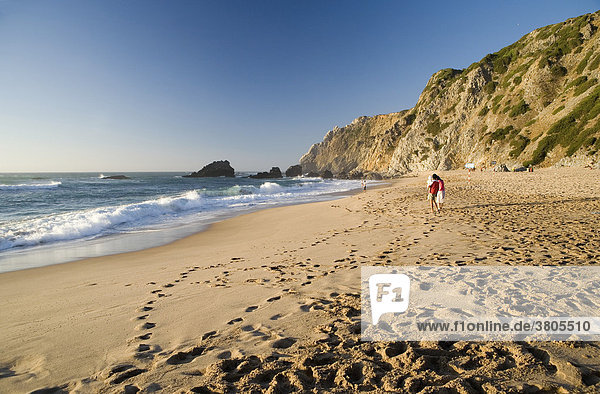 Der Strand Praia da Adraga Almocageme  Sintra  Portugal