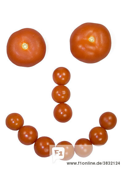 Symbolfoto - Smiley aus Tomaten