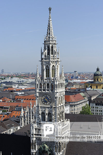 Neues Rathaus vom Turm der Peterskirche  München  Oberbayern  Bayern  Deutschland  Europe