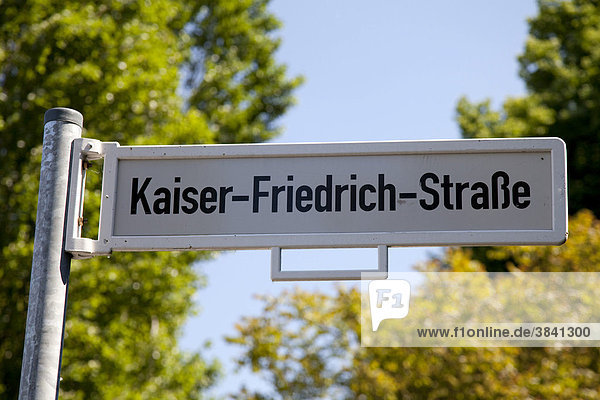 Straßenschild  Kaiser-Friedrich-Straße  Bonn  Rheinland  Nordrhein-Westfalen  Deutschland  Europa