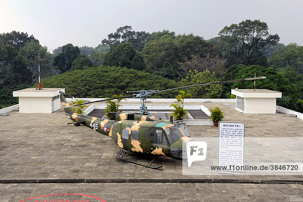 Amerikanischer Hubschrauber auf dem Dach des Wiedervereinigungspalast  Wiedervereinigungshalle  dem ehemaligen Regierungsgebäude  Ho Chi Minh Stadt  Saigon  Südvietnam  Vietnam  Südostasien  Asien