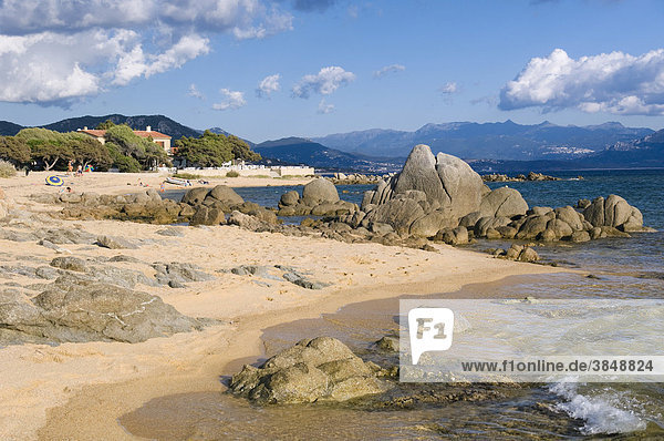 Strand  Küste  Porto Pollo  Insel Korsika  Frankreich  Europa