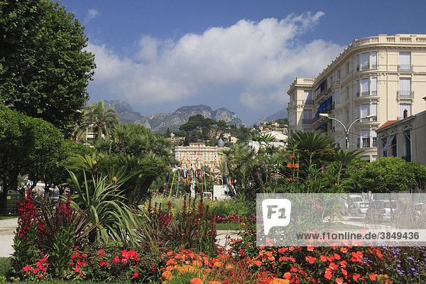 Jardins BiovËs  Menton  DÈpartement Alpes Maritimes  RÈgion Provence Alpes CÙte d'Azur  Frankreich  Mittelmeer  Europa