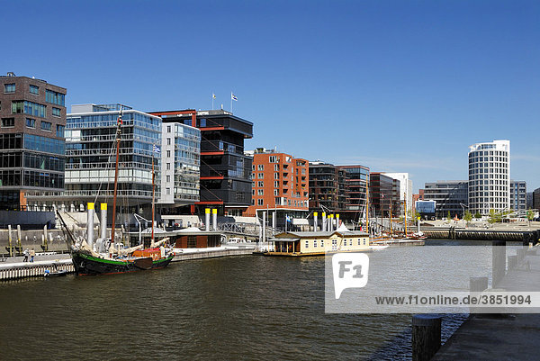 Sandtorkai und Sandtorhafen in der Hafencity von Hamburg  Deutschland  Europa
