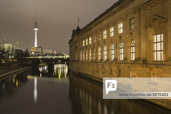 and  architecture  at  atmosphere  attraction  attractions  Berlin  Bodemuseum  building  buildings  cultural  culturally  culture  cultures  district  Europe  European  evening  exterior  exteriors  famous  Federal  FRG  German  Germany  Heritage  historic  historical  historically  history  in  island  known  Mitte  mood  museum  museums  Museumsinsel  night  night-time  nights  nighttime  nobody  of  outdoor  photo  photograph  photographs  photos  renowned  Republic  river  seeing  shot  shots  sight  sights  site  Site  Sites  sites  Spree  telecommunication  telecommunications  television  the  time  tourist  tower  towers  tv  TV  UNESCO  view  views  well  well-known  with  World  worth