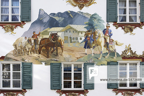 aged  and  architecture  art  Arts  Bavaria  Bavarian  building  buildings  colored  coloured  crafting  crafts  day  daylight  daytime  depiction  depictions  detail  details  drawing  during  Europe  European  exterior  exteriors  facade  facades  Federal  figure  figures  fresco  frescoes  frescos  FRG  front  fronts  German  Germany  house  houses  in  mural  Mural  murals  nobody  Oberammergau  of  old  outdoor  painted  painting  paintings  photo  photos  picture  pictures  representation  representations  Republic  shot  shots  Southern  the  traditional  view  views  wall  window  windows  work  works