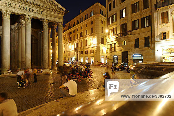 Piazza della Rotonda with pantheon  Rome  Italy  Europe