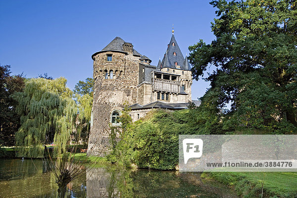 Schloss Hülchrath  Grevenbroich  Nordrhein-Westfalen  Deutschland  Europa