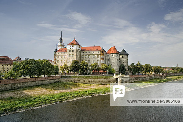 Schloss Hartenstein an der Elbe  Torgau  Sachsen  Deutschland  Europa