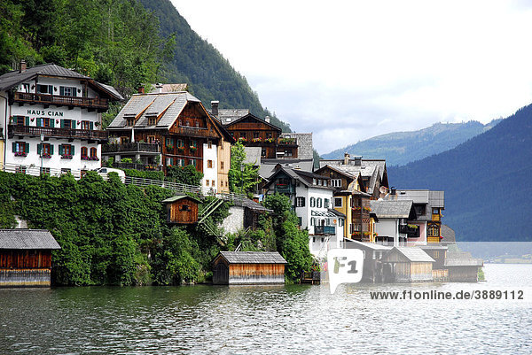 Stadtansicht  Sicht auf Hallstatt am Hallstätter See  UNESCO-Welterbe  Salzkammergut  Alpen  Oberösterreich  Österreich  Europa