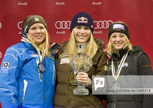 Lindsey Vonn won of the Combined World Cup 2010 Garmisch-Partenkirchen ahead of of Anja Paerson  SWE  and Michaela Kirchgasser  AUT