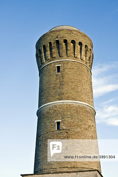 Alter Leuchtturm von Ancona  1860  im städtischen Park Cardeto  auf dem Mont Cardeto  auch Francesco Sataglini Park  Ancona  Marken  Italien  Europa