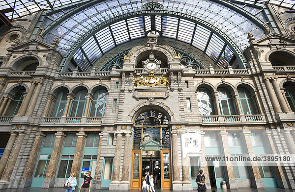 Hauptbahnhof Antwerpen-Centraal  Antwerpen  Flandern  Belgien  Europa