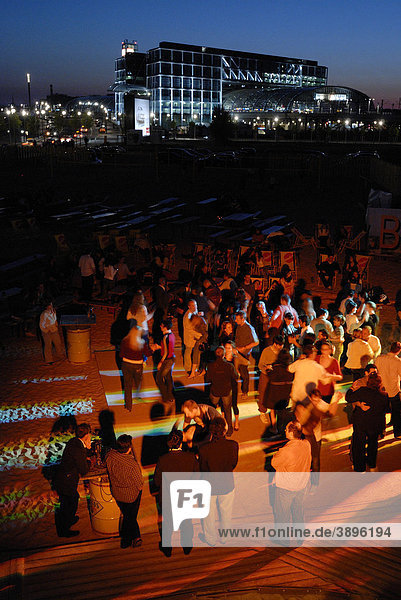 Bundespressestrand' city beach  salsa event  beach on the River Spree in the government district  Berlin  Germany  Europe