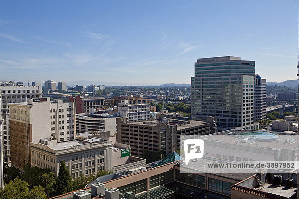 Blick auf die Bürogebäude von Portland  Oregon  USA