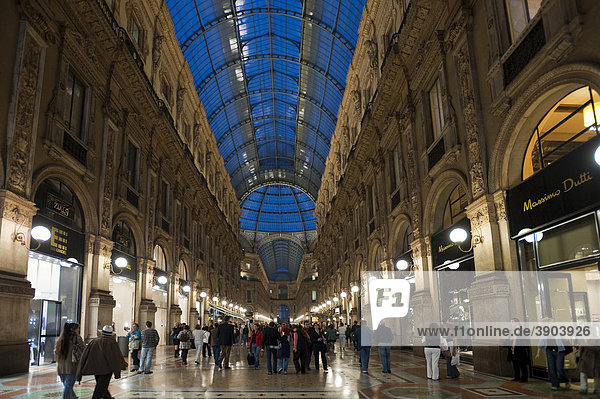 Galleria Vittorio Emanuele II shopping mall  arcade  Milan  Lombardy  Italy  Europe