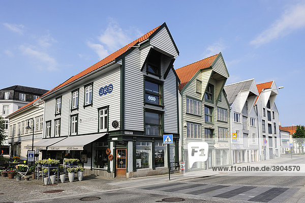 Alte  restaurierte Kontorhäuser in Stavanger  Norwegen  Skandinavien  Nordeuropa