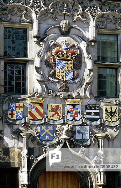 Magnificent portal with crest of arms  parish hall van Delfland  Delft  South Holland  Netherlands  Europe