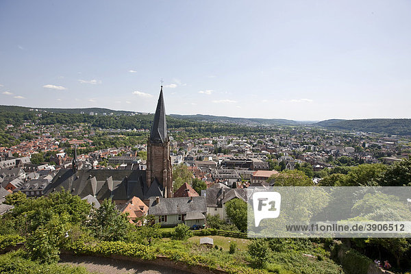 Blick auf die St Marienkirche Marburg Hessen Deutschland Europa