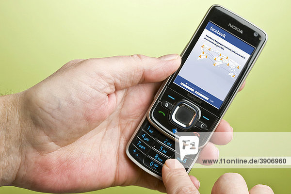 Using Facebook on a mobile phone
