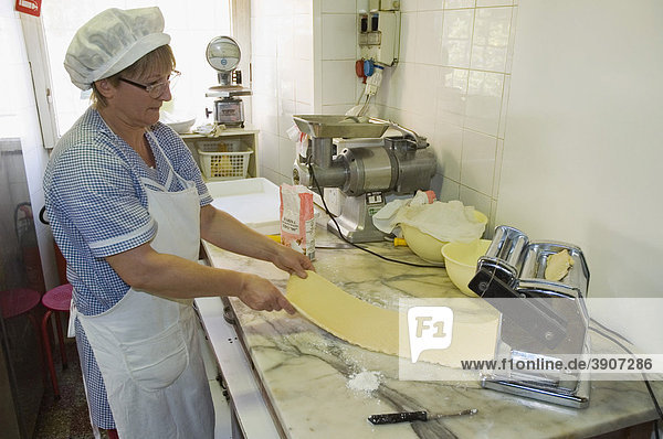 Cook making Tortello noodles  Trattoria da Sci  Pietrasanta  Tuscany  Italy  Europe